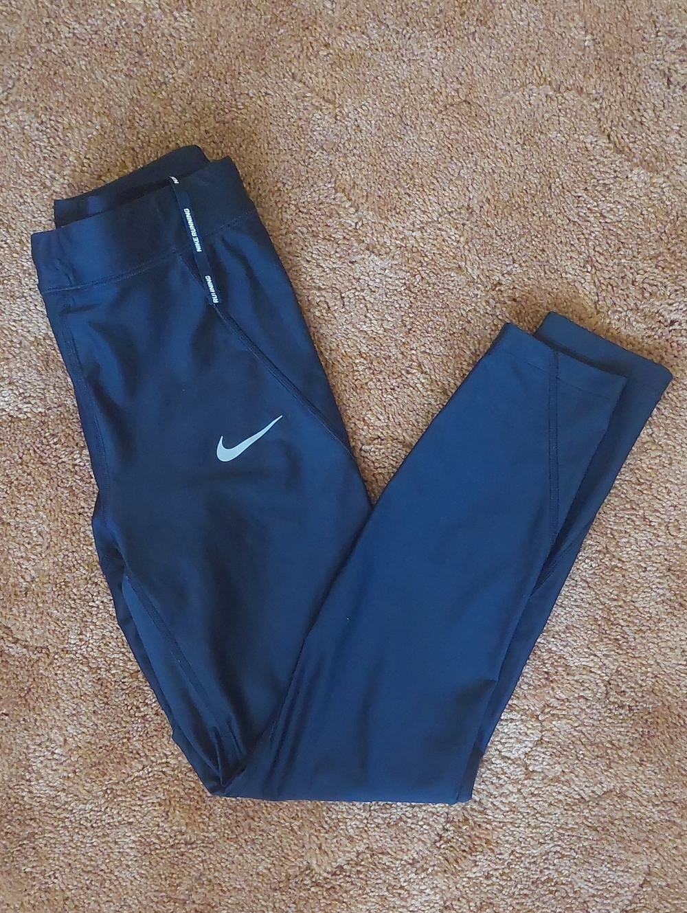 Nike Black Athletic Leggings with Silver Reflective Swoosh